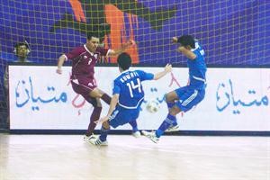 ازرق الصالات قدم مستوى جيدا امام العنابي رغم خسارته
