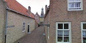 أسقف هولندي «خزيان» من انتهاكات جنسية!