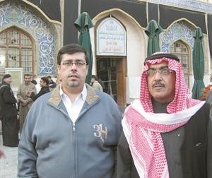﻿الزميلان عدنان الراشد وجاسم كمال في السوق التراثي ببغداد﻿