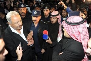 دغانم النجار متحدثا في ساحة الارادة مساء امس الاول ﻿