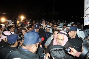 احمد الديين متوسطا الحضور ﻿