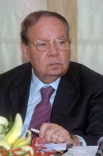 داحمد فتحي سرور