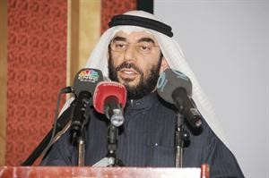 علي الزبيد مستعرضا كلمته بالافتتاح﻿
