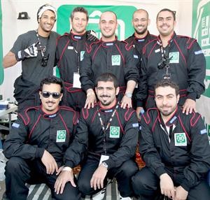 الفريق الفائز بالسباق﻿