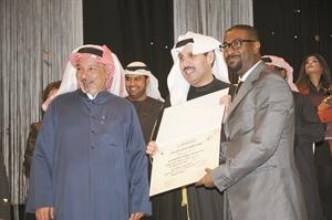 العميري والسلمان وجائزة افضل عرض متكامل﻿