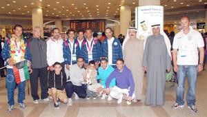 منتخب الشراع لدى استقباله في المطار