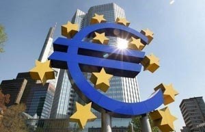 اليونان في خضم أزمتها لا ترى خلاصاً خارج العملة الموحدة