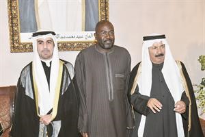 السفير السنغالي عبدالاحد امباكي يهنئ
