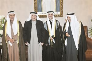 خال المعرس فهد الكحيلان مباركا
