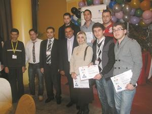 لقطة تذكارية بعد اعلان النتائج﻿