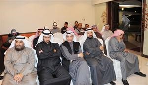 ناخبو الدائرة الثانية حضروا ندوة المطر