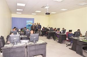 جانب من الدورات التدريبية للمركز ﻿