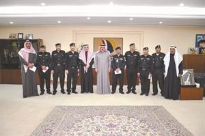عبدالله الفارس متوسطا المكرمين﻿