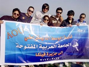 الطلبة خلال مشاركتهم في الرحلة﻿