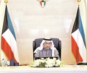 سمو الشيخ جابرالمبارك مترئسا جلسة مجلس الوزراء امس ﻿
