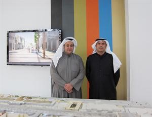 سعود عبدالمحسن الزبن ومحمد يوسف الصقر خلال توقيع الاتفاقية﻿