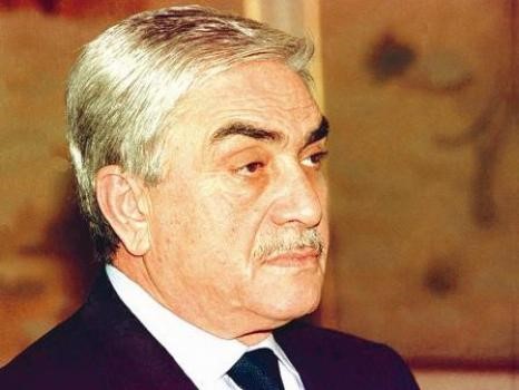 اليامين زروال