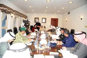 الشيخ حمد جابر العلي مترئسا اجتماع اللجنة الدائمة للاحتفال بالاعياد الوطنية﻿