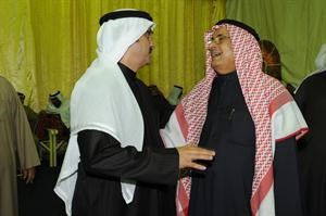 شايع الشايع مستقبلا احد الناخبين