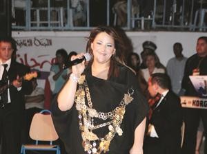 امنة فاخت﻿