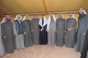 عدنان عبدالصمد وعبدالحميد دشتي ومحمد الخضاري وعباس الخضاري وعبدالحسين السلطان واحمد لاري