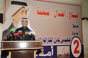 عادل الخرافي خلال افتتاح مقره الانتخابي مساء اول من امس
