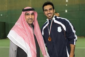 عادل الغريب مع بطل السن العام علي الغريب﻿