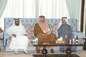 مبعوث صاحب السمو خلال تقديم واجب العزاء﻿