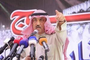 مرشح الدائرة الرابعة مسلم البراك متحدثا خلال ندوة نهج