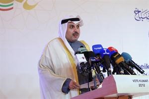 وزير الاعلام الشيخ حمد جابر العلي متحدثا في الافتتاح