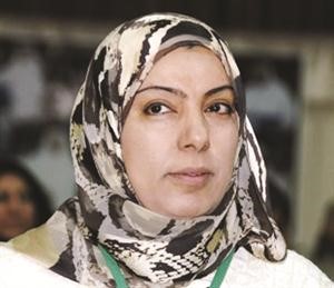 منى اللوغاني