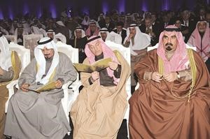 والشيخ احمد الخليفة ومحمد ابو الحسن ومحمد النومس