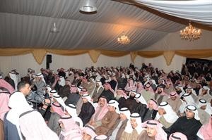ابناء الدائرة الخامسة في مقر الصواغ