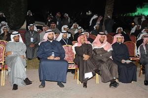 ناخبو الثالثة في مقر هشام الشايع