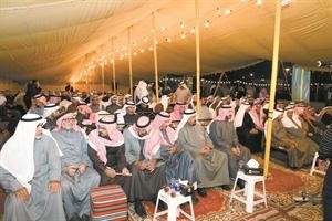 جانب من الحضور اثناء الندوة