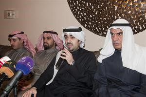 مرشحا الدائرة الثالثة النائبان السابقان احمد السعدون وصالح الملا خلال الندوة