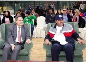 الشيخ ضاري الفهد والسفير الاميركي اثناء حفل الافتتاح﻿