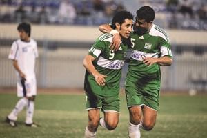 المغربيان عبدالمجيد الجيلاني ومحمد النجمي يتبادلان التهنئة ام الاسرار	هاني الشمري﻿
