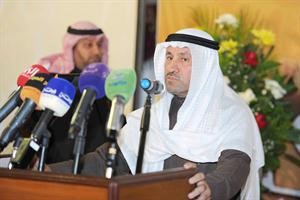 محمد طنا متحدثا للحضور