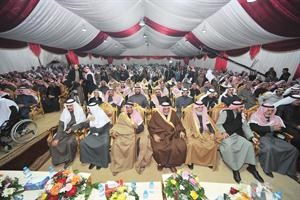 جانب من الحضور في مقر خالد الطاحوس