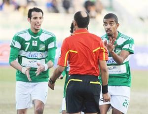 «حتى زيكو أضاع ركلة جزاء»!