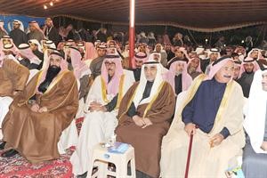 الحضور في مقر مشعل العيار