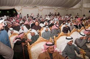 ناخبو الرابعة في المقر الانتخابي للمويزري والدقباسي﻿