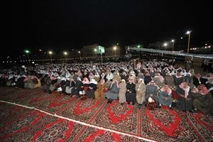 الحضور في مقر الحريص