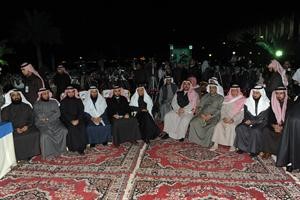 مرشحون ونواب سابقون في ساحة الارادة اول من امس محمد ماهر