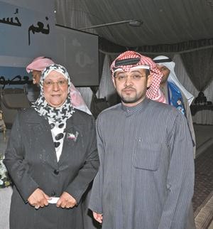 هشام البغلي ودمعصومة المبارك﻿
