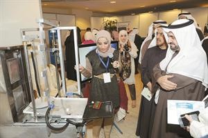 جولة داخل المعرض 	محمد ماهر﻿