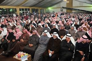 ناخبو الرابعة يستمعون الى حديث البراك