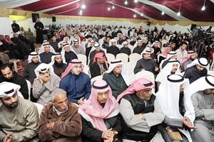 جانب من الحضور خلال ندوة مرشح الدائرة الثالثة بدر الجيعان
