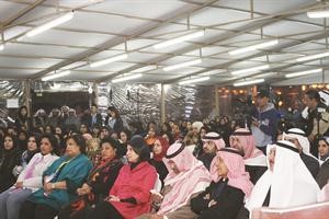 جانب من الحضور في الندوة عبدالله مال الله